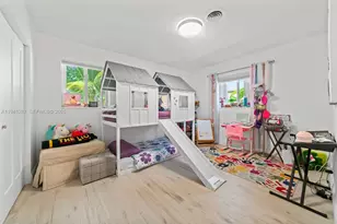 930 NE 182nd Terrace, North Miami Beach, FL 33162 - Photo 28