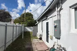3030 SW 96th Ave, Miami, FL 33165 - Photo 36