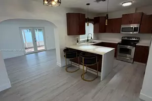 3030 SW 96th Ave, Miami, FL 33165 - Photo 10