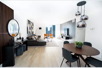 1200 Brickell Bay Dr #3524, Miami, FL 33131 - Photo 1