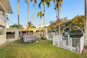 5343 Orduna Dr, Coral Gables, FL 33146 - Photo 8