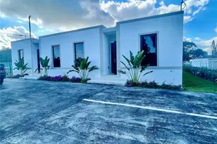 1220 NW 5th Ct, Florida City, FL 33034 - Photo 2