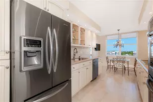 2751 S Ocean Dr, Hollywood, FL 33019 - Photo 12