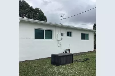 410 N 74th Ave, Hollywood, FL 33024 - Photo 32