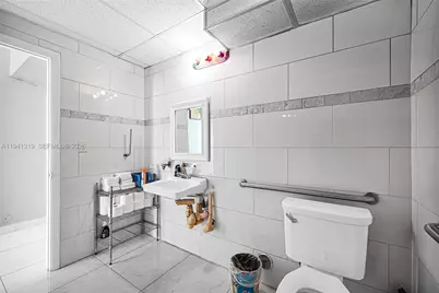 2301 Wilton Dr #C5, Wilton Manors, FL 33305 - Photo 36