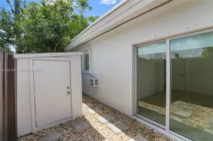 932 Moffett St, Hallandale Beach, FL 33009 - Photo 12