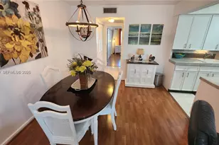 2112 Newport U, Deerfield Beach, FL 33442 - Photo 8