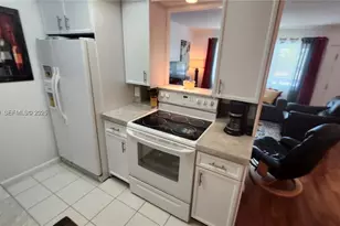 2112 Newport U, Deerfield Beach, FL 33442 - Photo 12