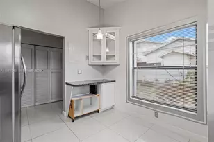 6476 SW 152nd Cir Pl, Miami, FL 33193 - Photo 16