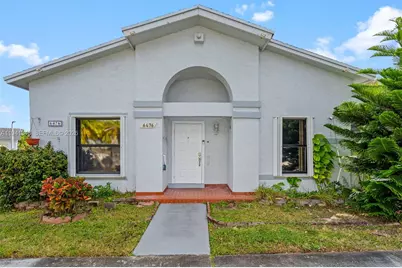 6476 SW 152nd Cir Pl #14-76, Miami, FL 33193 - Photo 1