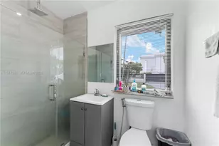 551 SW 127th Ave, Miami, FL 33184 - Photo 10