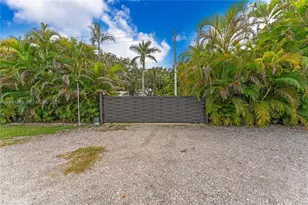 551 SW 127th Ave, Miami, FL 33184 - Photo 30