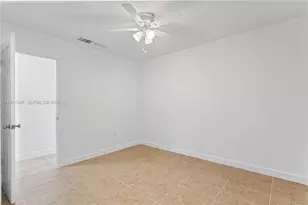 3253 Pierce St, Hollywood, FL 33021 - Photo 16