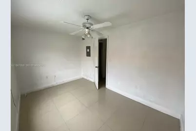 8031 NW 8th St #17, Miami, FL 33126 - Photo 16