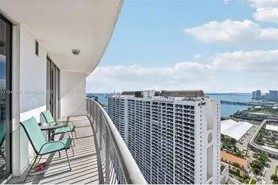 1750 N Bayshore Dr #4210, Miami, FL 33132 - Photo 14
