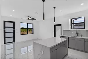 5043/5045 Benton, Lehigh Acres, FL 33971 - Photo 6