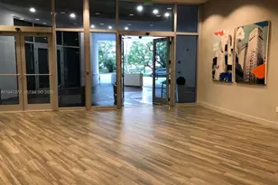 1750 N Bayshore Dr, Miami, FL 33132 - Photo 6