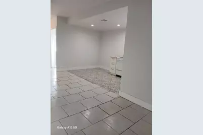 1700 NW 22 Ct #1, Miami, FL 33125 - Photo 6