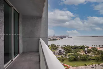 244 Biscayne Blvd #2107, Miami, FL 33132 - Photo 1