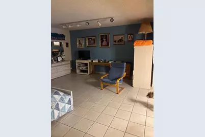 19358 Bobolink Dr, Hialeah, FL 33015 - Photo 12