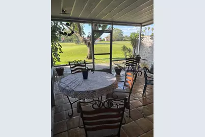 19358 Bobolink Dr, Hialeah, FL 33015 - Photo 10