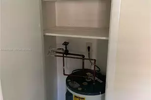 1450 Atlantic Shores Blvd, Hallandale Beach, FL 33009 - Photo 20