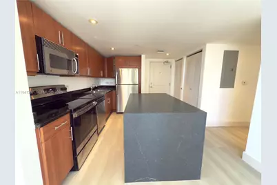 111 E Flagler St #805, Miami, FL 33131 - Photo 4