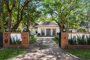 4100 Kiaora St, Miami, FL 33133 - Photo 1