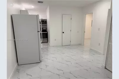 4200 SW 96th Ave #2, Miami, FL 33165 - Photo 2
