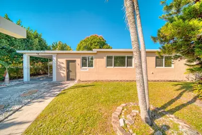 12220 NE Miami Pl, North Miami, FL 33161 - Photo 1