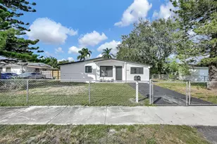 2931 NW 190th St, Miami Gardens, FL 33056 - Photo 30