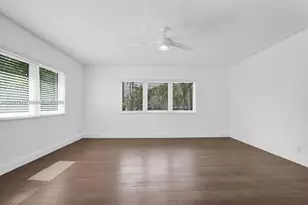 937 N North Lake Dr, Hollywood, FL 33019 - Photo 12