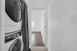 937 N North Lake Dr, Hollywood, FL 33019 - Photo 22