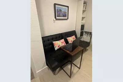 582 E 18th St #B, Hialeah, FL 33013 - Photo 6