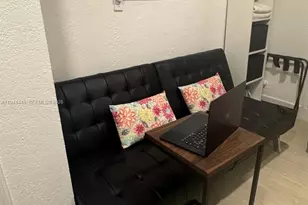 582 E 18th St, Hialeah, FL 33013 - Photo 6