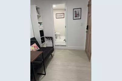 582 E 18th St #B, Hialeah, FL 33013 - Photo 4