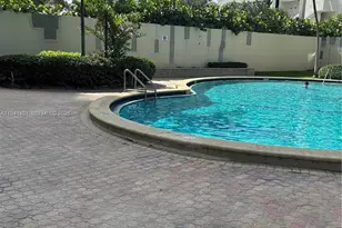 4001 S Ocean Dr, Hollywood, FL 33019 - Photo 36