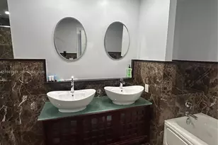4001 S Ocean Dr, Hollywood, FL 33019 - Photo 32