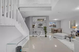 714 Heritage Dr, Weston, FL 33326 - Photo 4