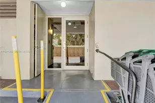 3233 NE 32nd Ave, Fort Lauderdale, FL 33308 - Photo 38