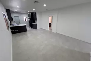 418 NW 9th Ave, Miami, FL 33128 - Photo 6