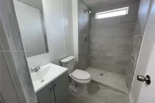 19800 SW 180th Ave, Miami, FL 33187 - Photo 10