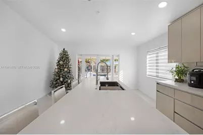 25265 SW 133rd Ave, Homestead, FL 33032 - Photo 12