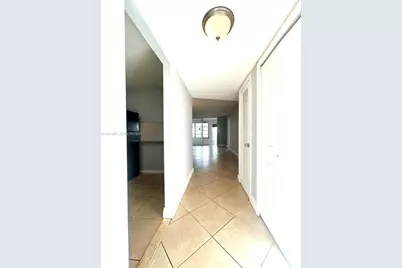 8300 Sunrise Lakes Blvd #112, Sunrise, FL 33322 - Photo 8