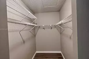 403 Gardens Dr, Pompano Beach, FL 33069 - Photo 12