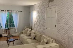 329 W 28th St, Miami Beach, FL 33140 - Photo 24