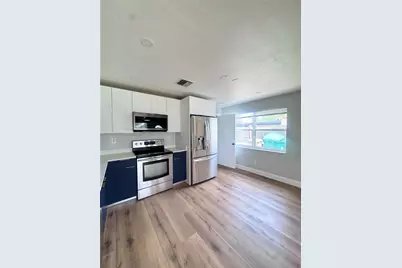 3731 SW 58th Ter, Davie, FL 33314 - Photo 10