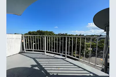 492 NW 165th St Rd #C-611, Miami, FL 33169 - Photo 10