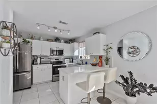 16256 SW 97th St, Miami, FL 33196 - Photo 8