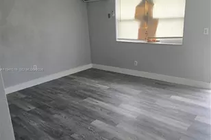 1420 NW 111th St, Miami, FL 33167 - Photo 8